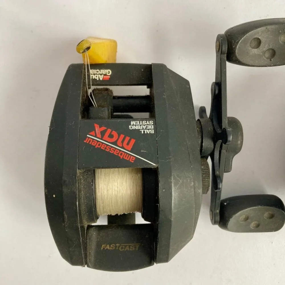 Lot 2 Vintage Bait Casting Reels Abu Garcia Ambassadeur Max & Shimano B-Mag 1000 - Picture 2 of 6